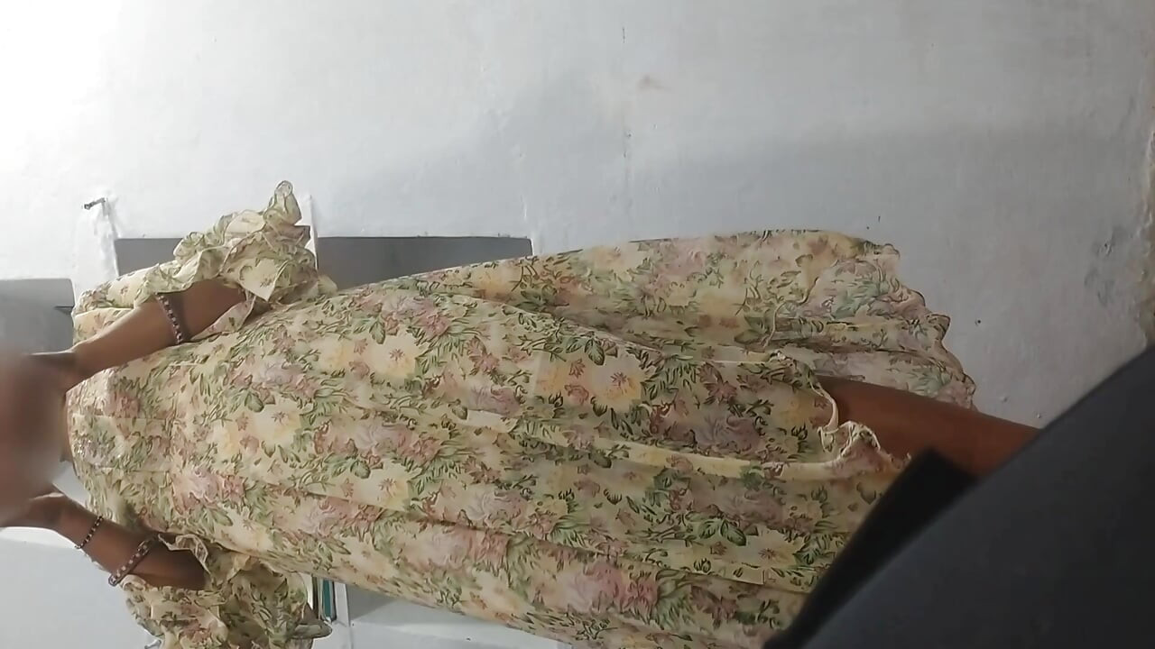 Don't Fuck Me ! Please I am married Women.servant take ADVANTAGE - Indian Hot Pussy Homemade sex