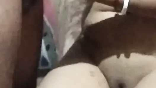 Desi-ehefrau vom nachbarn gefickt