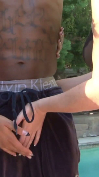 Big Ass Fitness in Public within Spandex turned into BBC sex | Clip 1