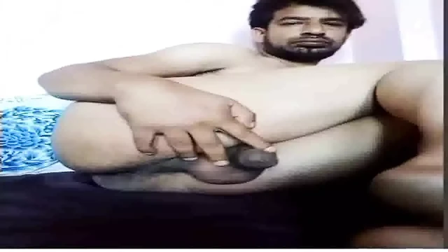 Boy masturbating uncontrol