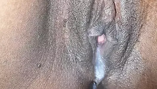 come and feel the juice of my delicious pussy I want a big dick to stick it in me all delicious