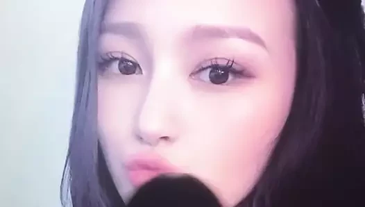 Siyeon dreamcatcher boşalmak haraç