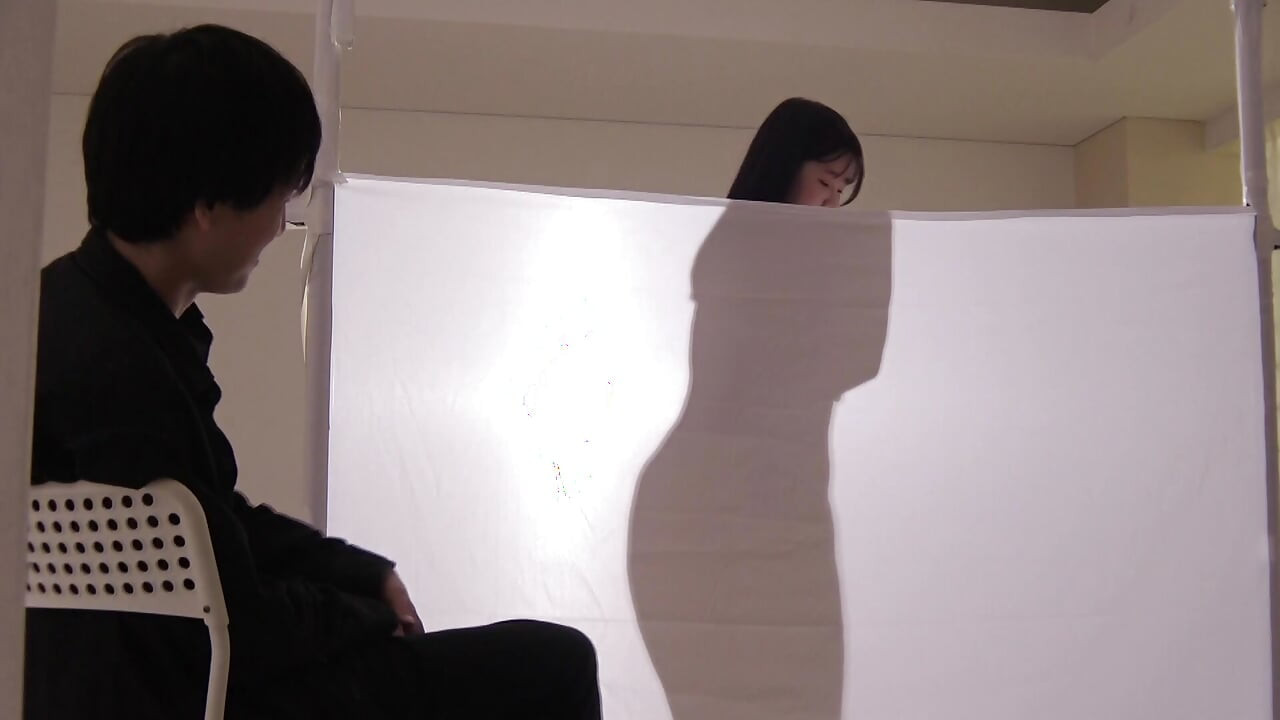 Part 1: Play with Passionate Couples in Shadow Puppetry! Heart-pounding NTR quick-change silhouette quiz! Can the boyfriend correctly guess the college girlfriend's cosplay!? If you fail, you have instant sex with a big dick!