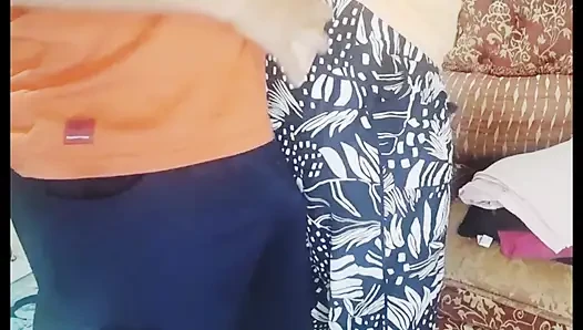 Bangladeshi 18+ working girl fucking in the house