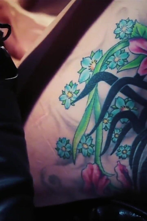 Tallulah Tease Takes a Load on Her Tattoo