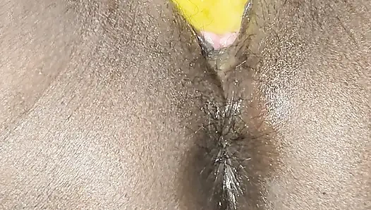 Жена выполнила свое желание, используя банан.