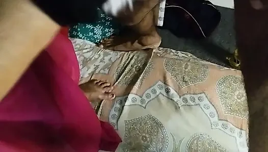 Indische deshi bhabhi ki Heißes ficken im doggystyle may