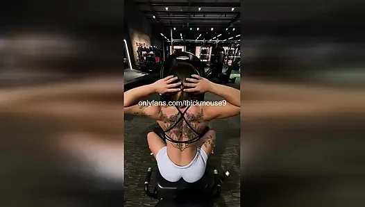 Tiktoker Girl Is Fucked By Her Fan On A Insta Livestream