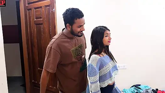 Kakak tiri india dientot habis-habisan sama adik tirinya di sana!