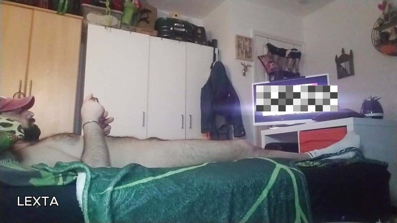 Lextalon jerks off on bed watching porn on TV - Until Hot Cumshot