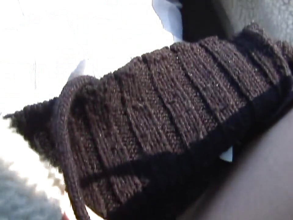 Natural tits blonde girl masturbation