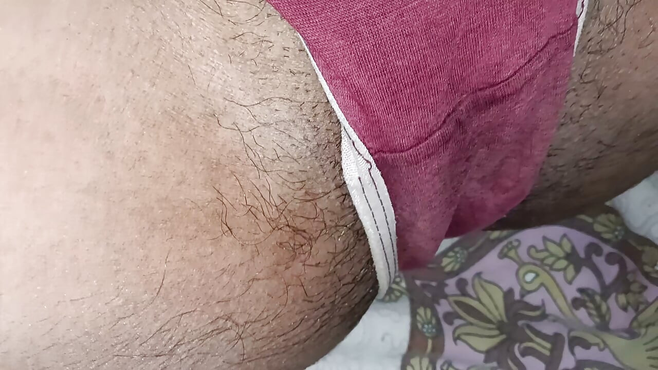 Calls girlfriend home and fucks her