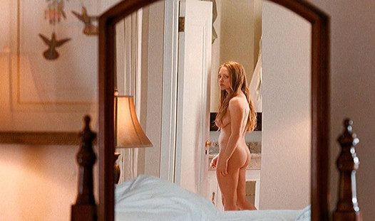 Amanda Seyfried desnuda en el culo de Chloe scandalplanet.com