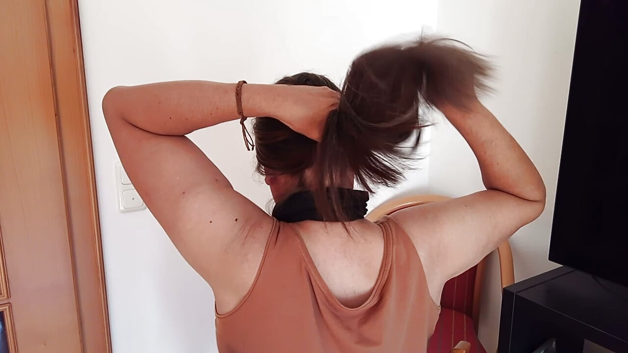 Fără porno. Fără scenariu. Doar păr.