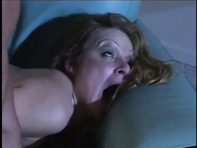 Horny bitch takes cock in bung hole and cunt before getting creamed on the sofa