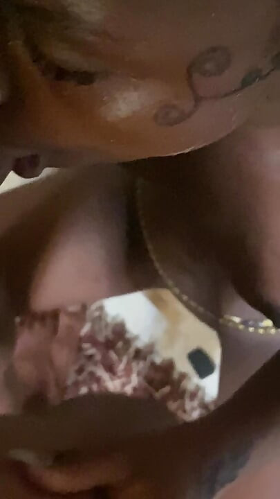 DSL Pink Lips Black 18 ur old Teen gives sloppy Head  To Hard BBC  Facefuck ebony  close up