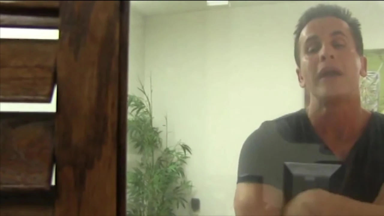 GIANT Rack Babe Gives Annoyed Guy EXTRA Attention