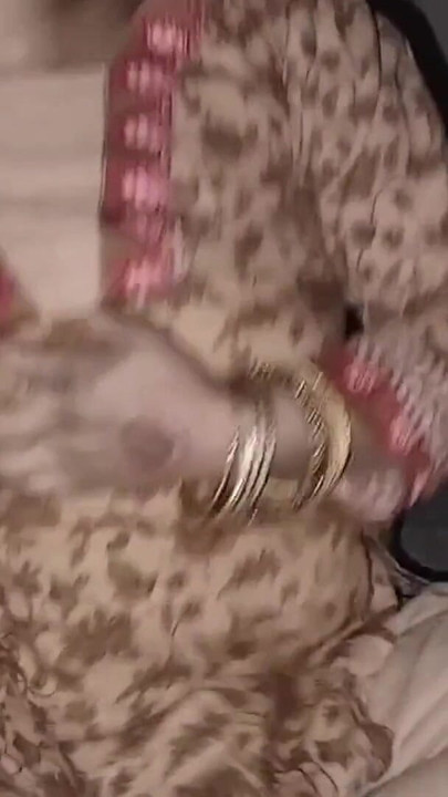 Thrilling moment from "Pakistani Hira butt ghar aagai Choodwane🥵"