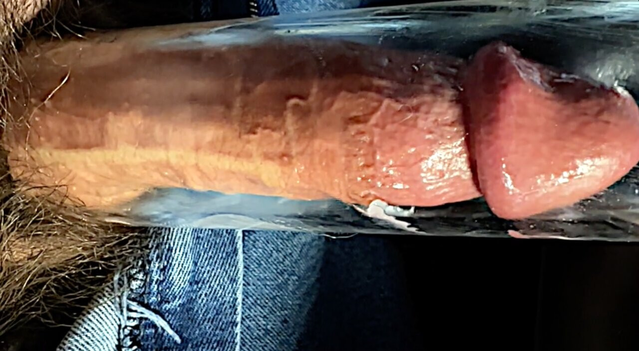 Cock gets sucked longer in penis pump