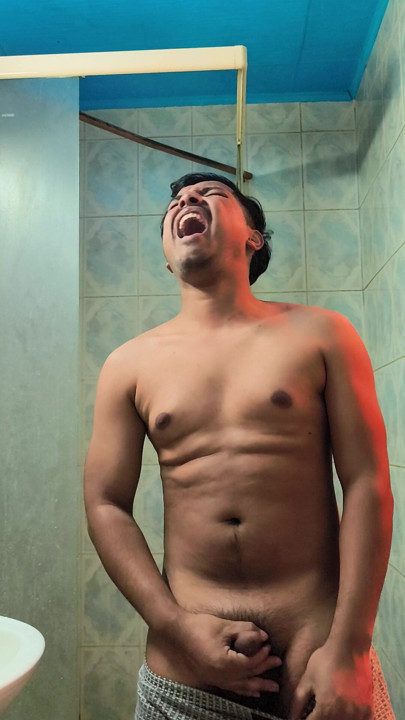 Wogly in bathroom