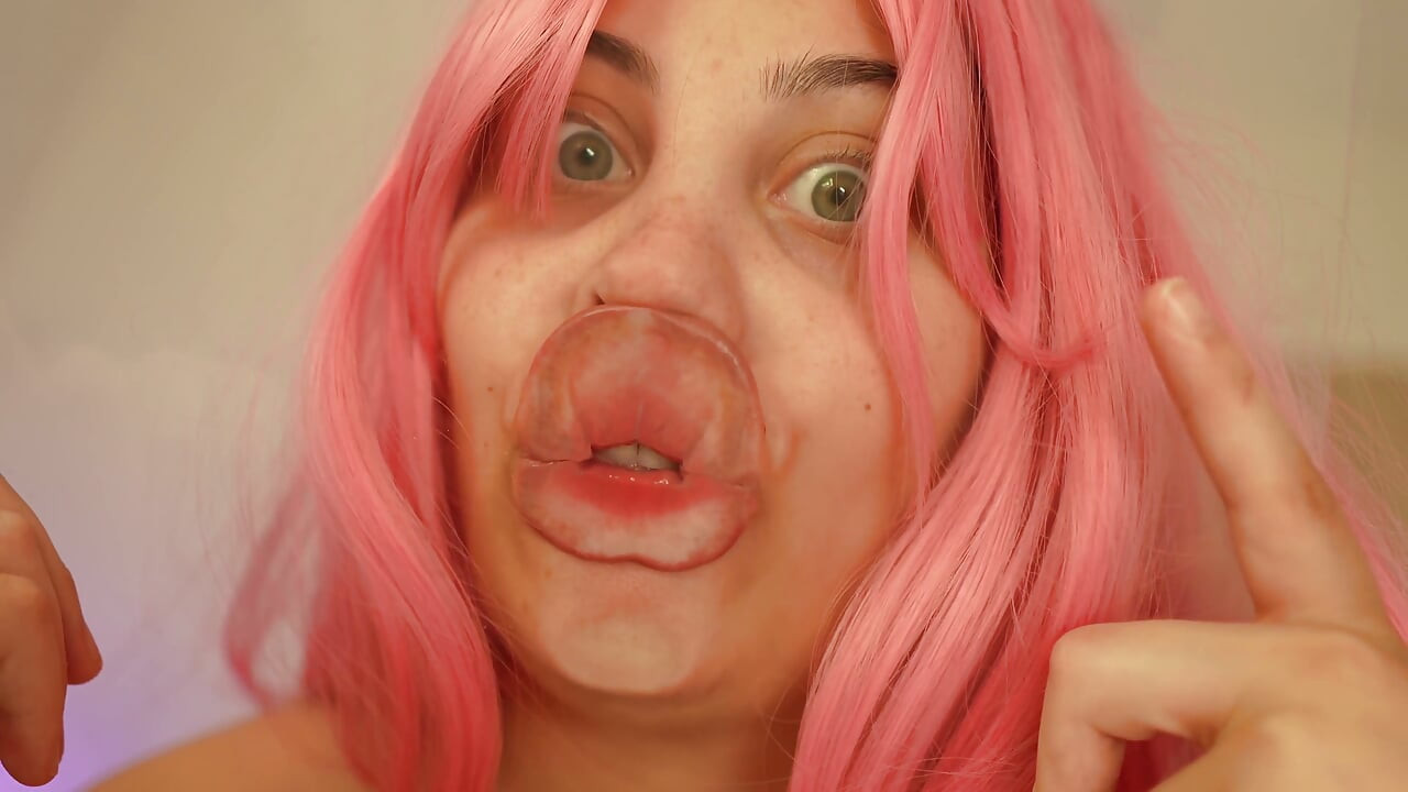 Tôn sùng khuôn mặt ngớ ngẩn và pignose trong thủy tinh