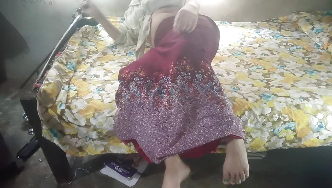 Bf sanga raat vari chikayera aauda ni kati na pugeko yo puti lai laado le