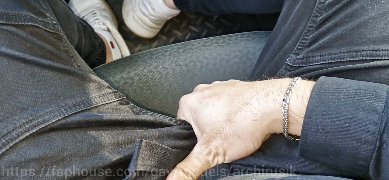 Wow knullad, det smala hålet är trångt av pappas stora kuk direkt i bilen på motorvägen för att sperma!