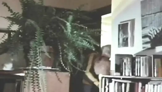 Edle französische MILF wurde gefickt und mit sperma bedeckt