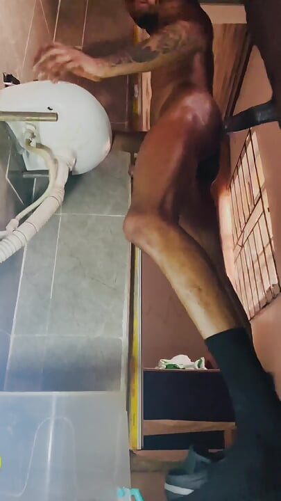 Toilet Blowjob