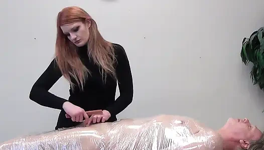 Sofia si cewek bossy lagi asik sofia kiss