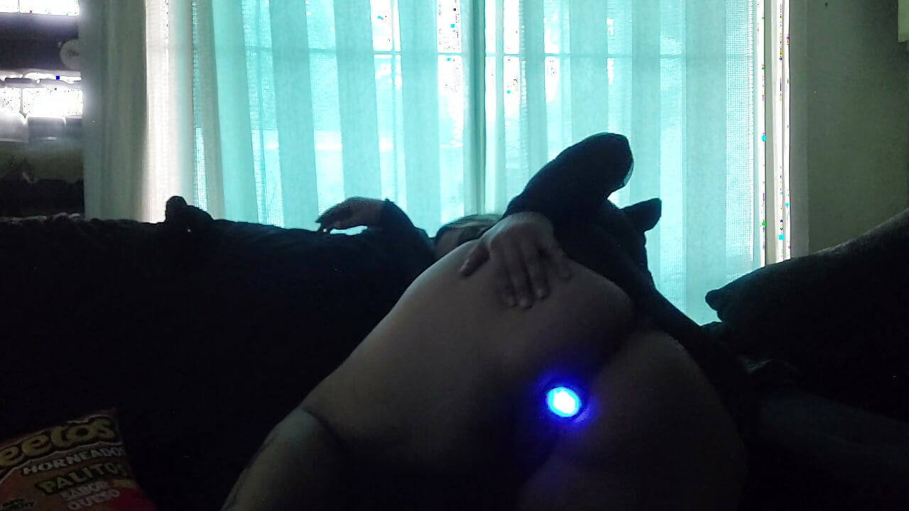 Flashing Butt Plug in My Ass
