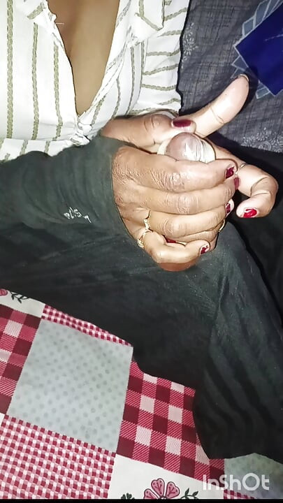 Seema bhabhi masti