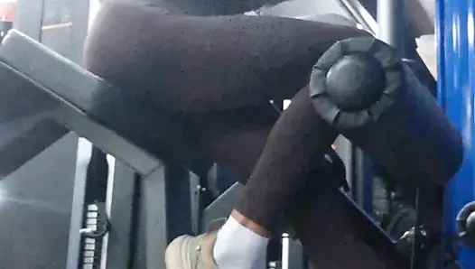 Spor salonunda kendimi çok seksi hissediyorum