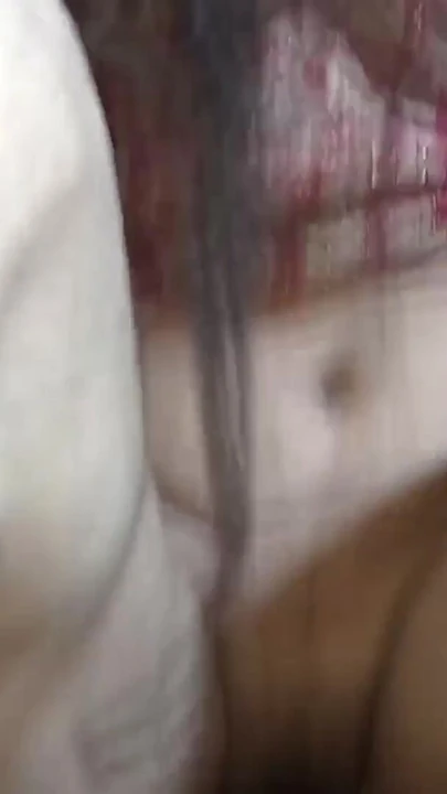 Episch moment uit "Punjabi Desi Ma di strakke fuddi nu raj ke chodya chod chod chod ke ma de pad kdte met audio full HD"