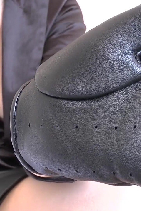 Black Leather Gloves-the Scent of Leather Turns You on so Much, Lady Victoria Valente