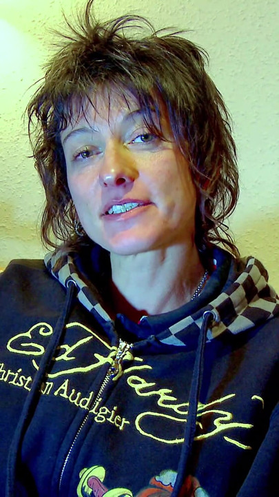Zaza La Coquine: Video intervju seksi sa Zaza La Coquine
