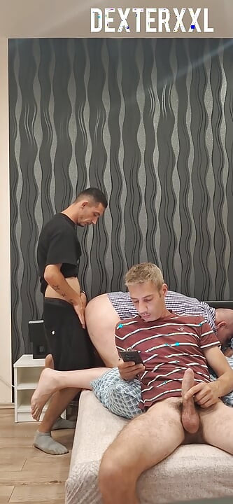 Bareback Fuck with 2 Sexy Guys. Just a Day off