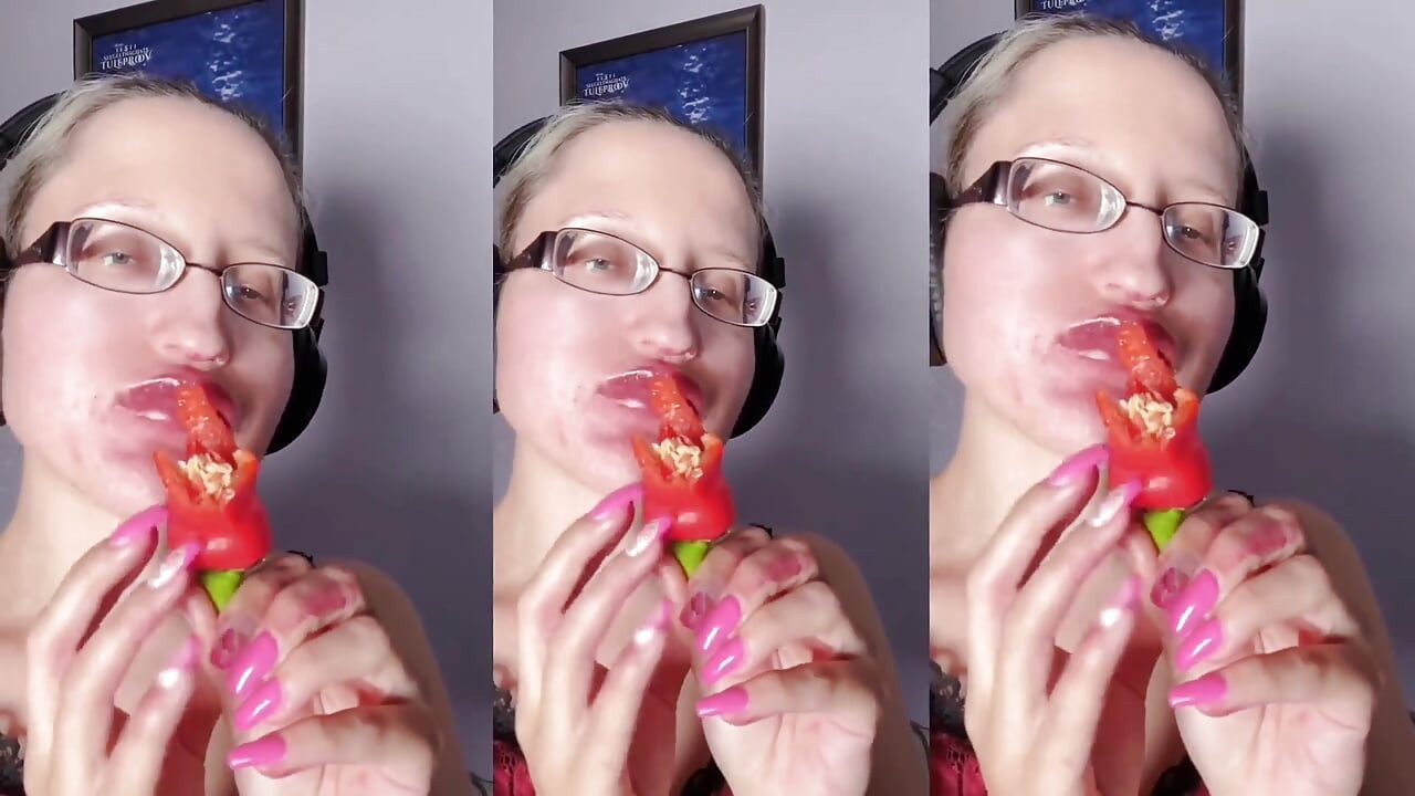 Asmr Paprika Pepper Eating - Asmr, Eye Glasses, Gianess, Lipstick, Big Lips, Mouth, Food, Face Fetish, Long Nails