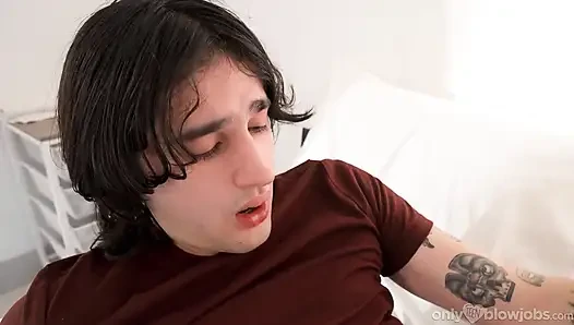 Only teen blowjobs - teman kantorku yang hot asia nyepong kontolku di kantor suster