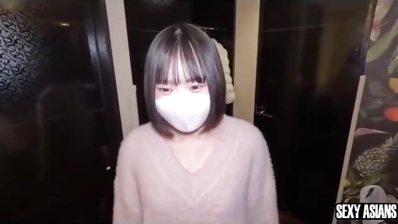 POV s novým spojením, protože její prsatá G Cup Titsjob ukradne celou show