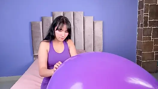 Pantatku vs balon raksasa