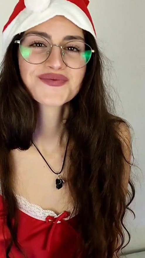 DADDY BLOWJOB FOR CHRISTMAS GIFTS | Clip 1