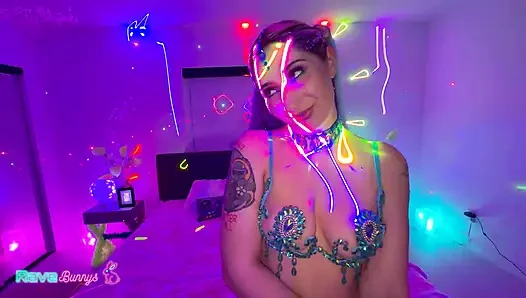 Dahlia Noire Leaves The Rave For A Wild Neon-Lit Private Hookup!