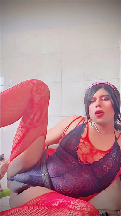 verronika97 as red devil part 2 | Clip 1