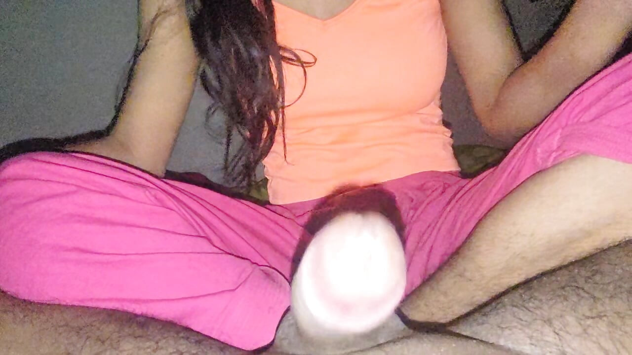 Indian college girl enjoying handjob