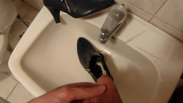 Piss in wifes high cut court shoe