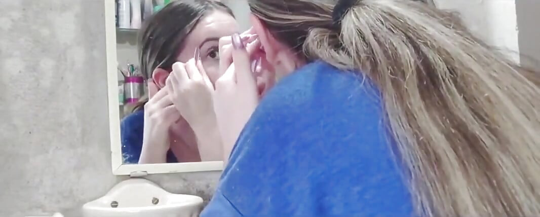 Eyebrow Waxing