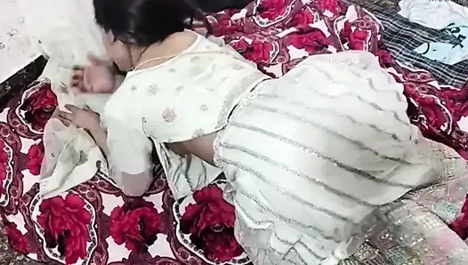 Üvey kız, lütfen amcığımın tadını çıkar.