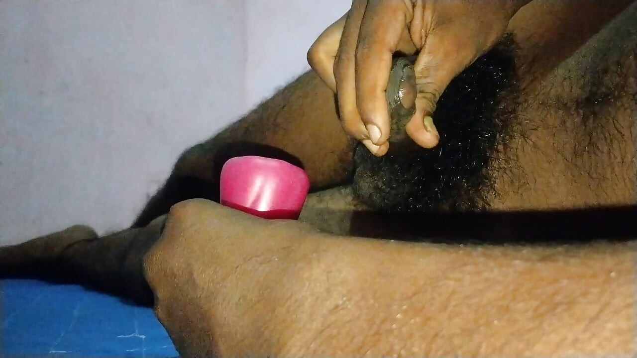 Masterbating with sextoy and out cum