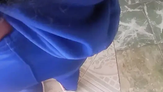 ŞORTUMU INDIR, BURADA YAPMAK ISTIYORUM!!
